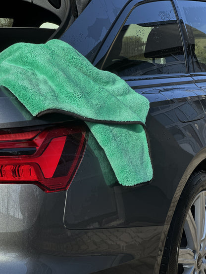 Auto-Trockentuch 50x70cm (1200gsm) – Maximale Saugkraft für streifenfreien Glanz